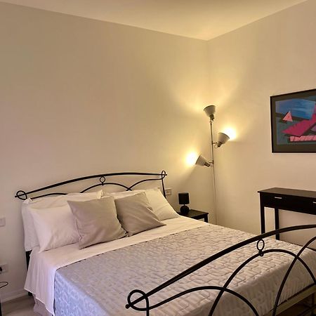 Lake & Nature Apartment Испра Экстерьер фото