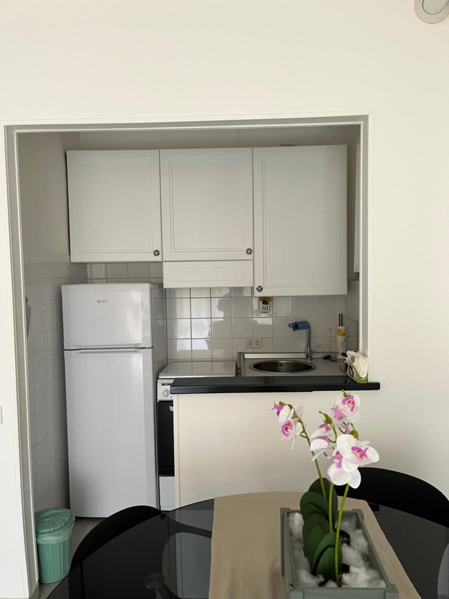 Lake & Nature Apartment Испра Экстерьер фото